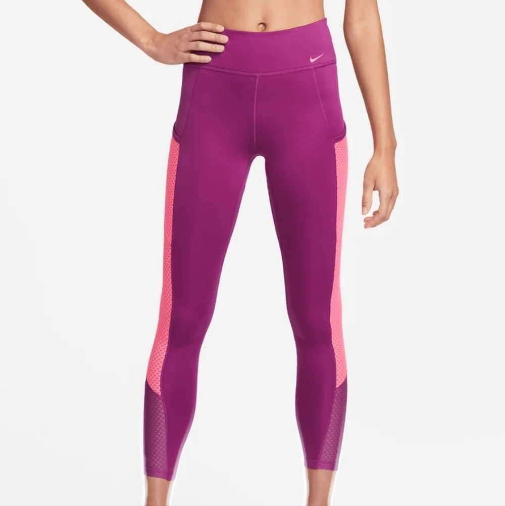 NIKE Womens Therma Fit One Training Leggings